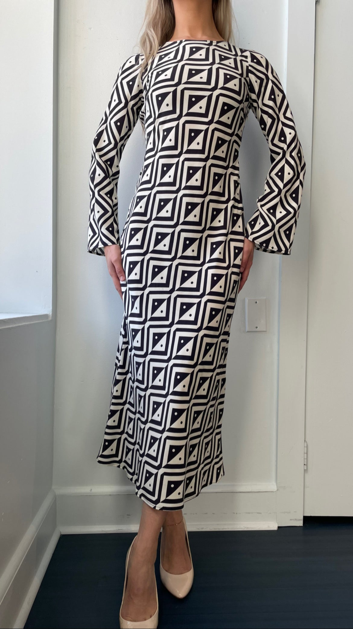Kitri- Keira Diamond Geo Print Maxi Dress- Black/White